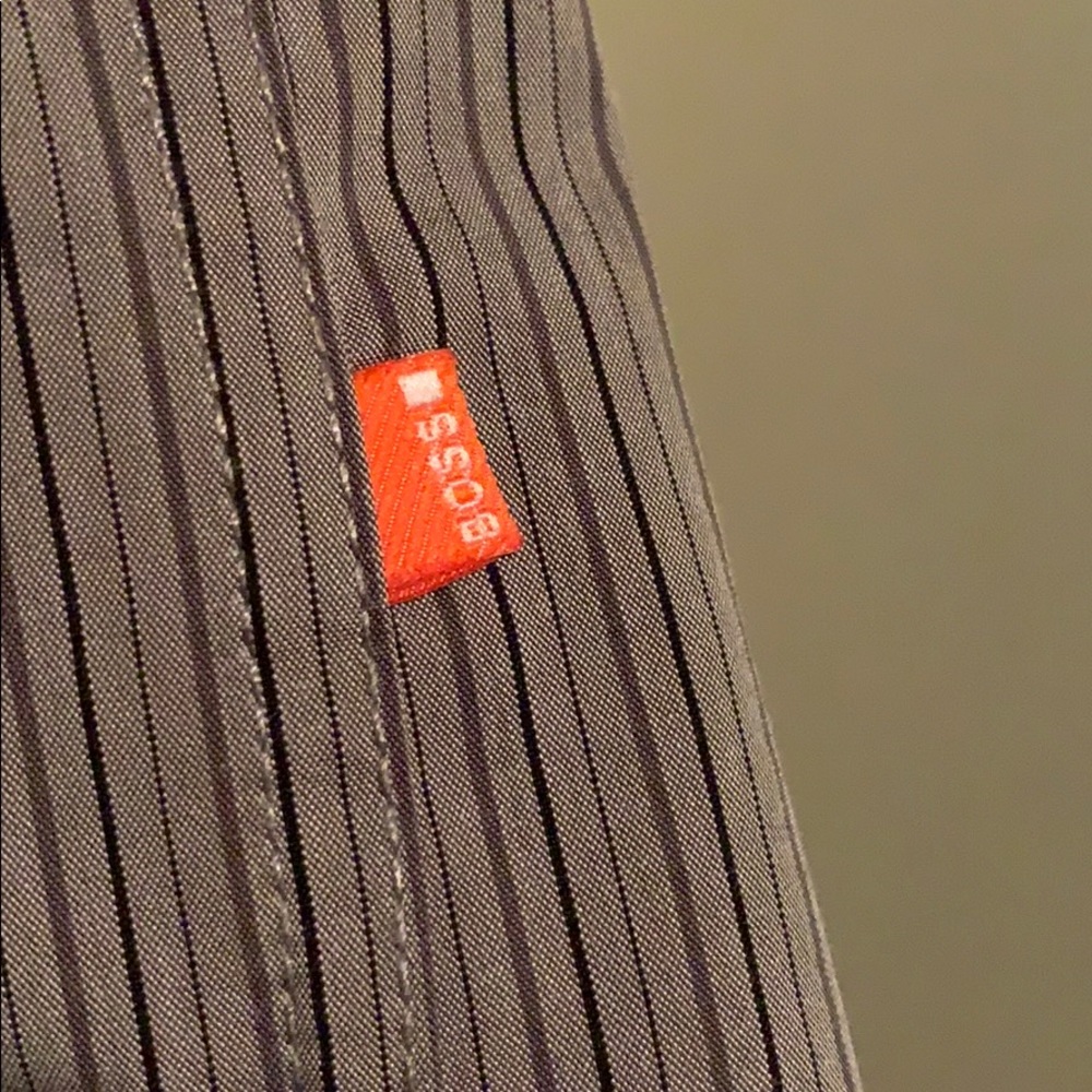 Hugo Boss Button Down - Picture 4 of 5